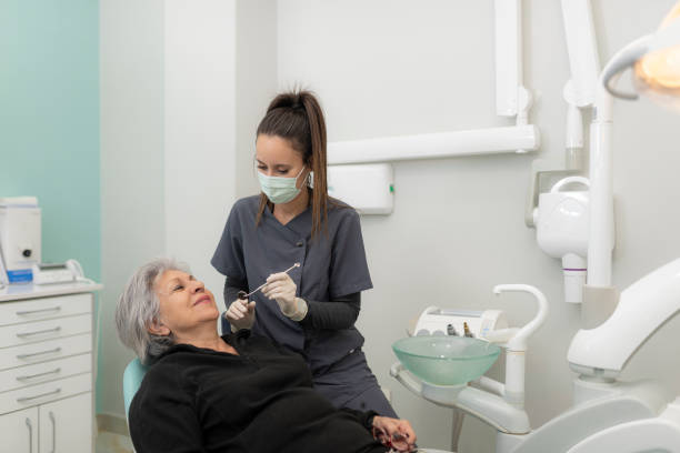 Best Emergency Tooth Extraction in Russell, KS